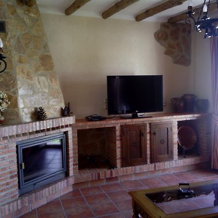 Casa Rural-Apartamento El Lebrillero Саара-де-ла-Сьерра Экстерьер фото