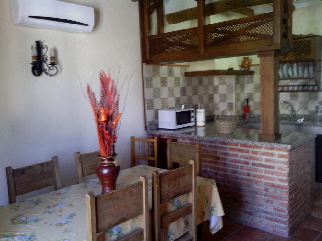 Casa Rural-Apartamento El Lebrillero Саара-де-ла-Сьерра Экстерьер фото